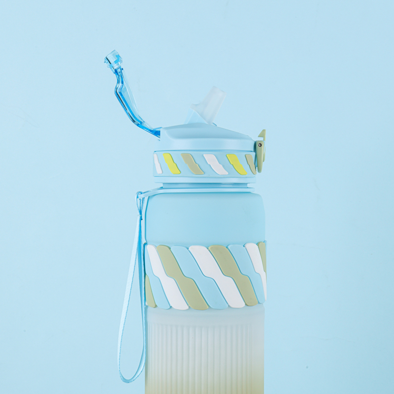 255-1 and 256-1 Plastic sports water bottle image 3