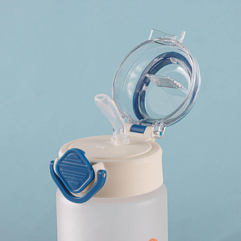 276 and 276-1 Cartoon pattern water bottle image 3