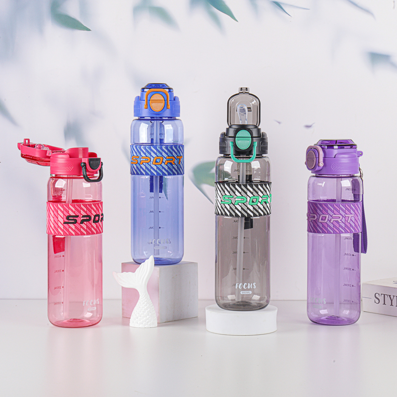 289 and 290 double lid Plastic sports water bottle image 2