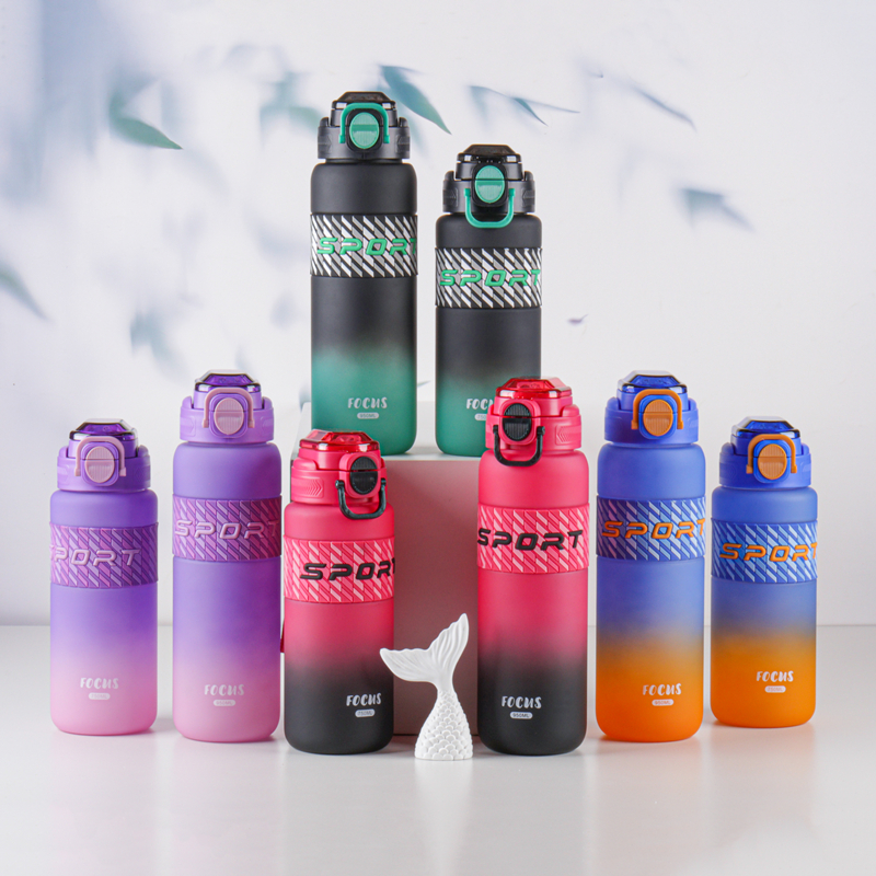 289-1 and 290-1 Gradient-colored plastic water bottle