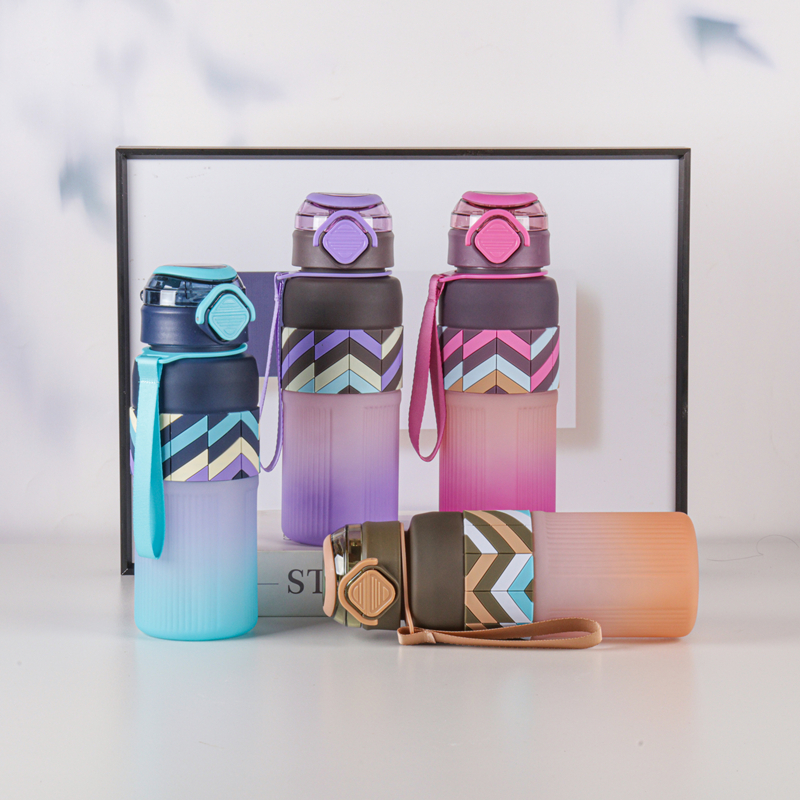 300-1 and 302-1 Gradient-colored plastic water bottle image 5