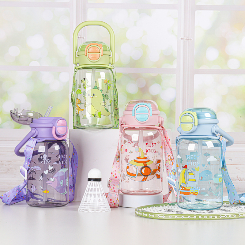 315 and 316 Children's outdoor water bottle image 3