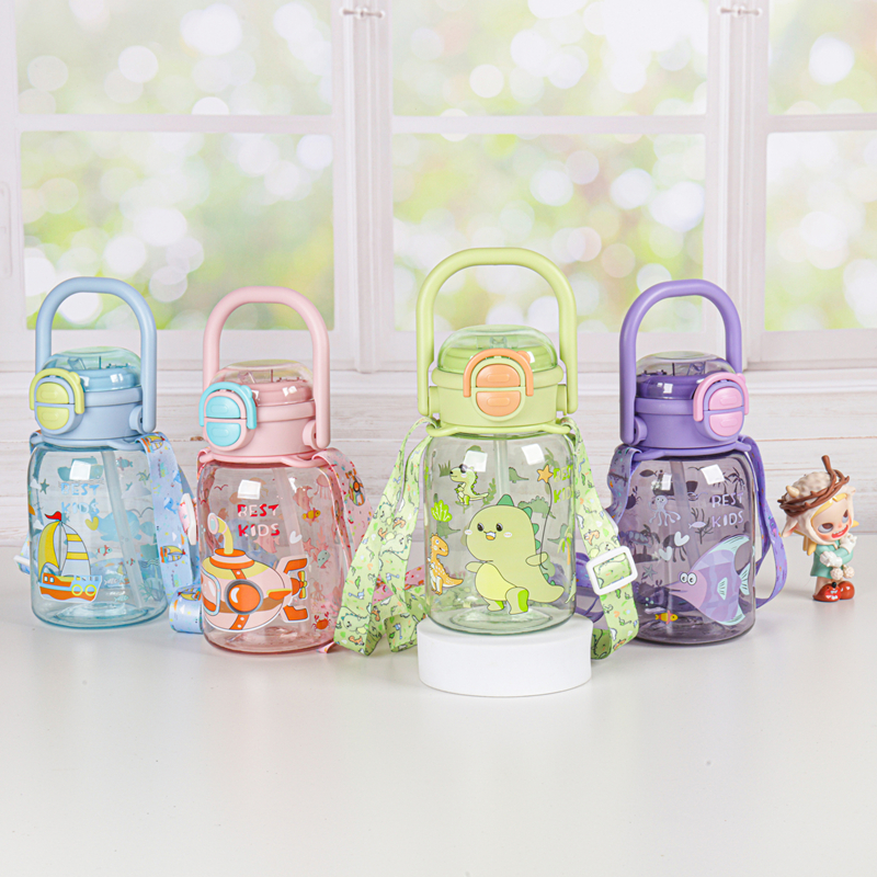 315 and 316 Children's outdoor water bottle image 4