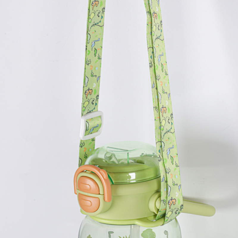 315 and 316 Children's outdoor water bottle image 6