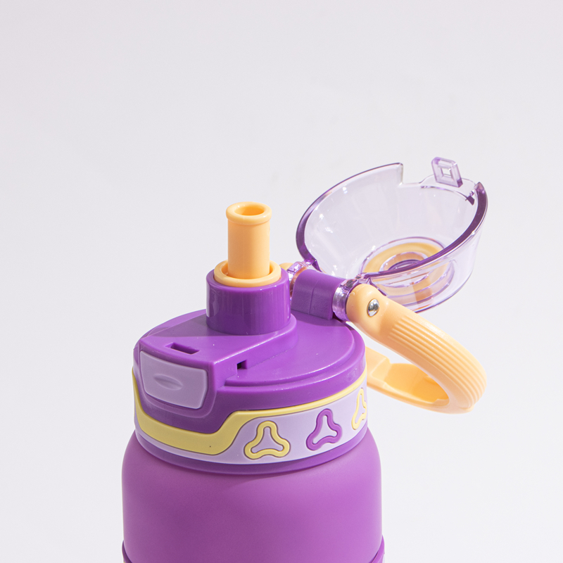 338-1A and 339-1A Gradient-colored plastic water bottle image 4
