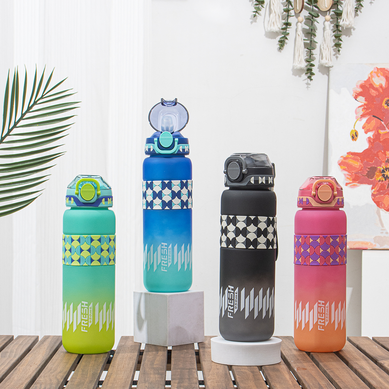 357-1 and 358-1 Gradient-colored plastic water bottle image 3